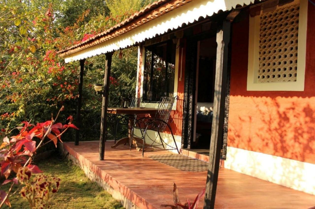 Castle Hotel Pokhara Luaran gambar