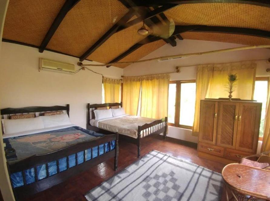 Castle Hotel Pokhara Luaran gambar