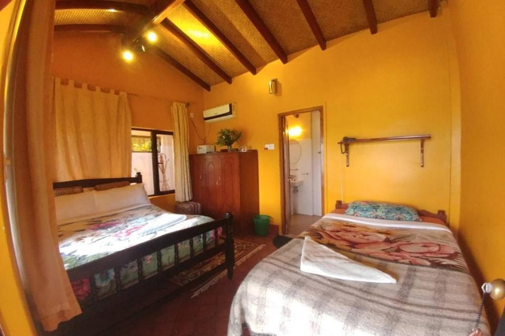 Castle Hotel Pokhara Luaran gambar
